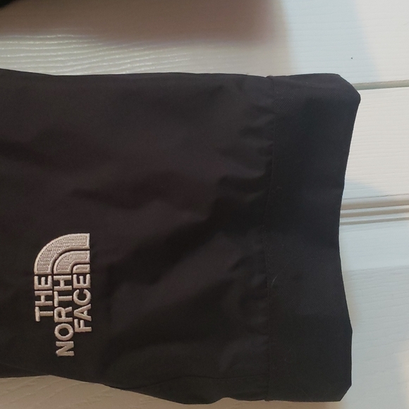 The North Face HyVent Sz 7/8 - Picture 3 of 16